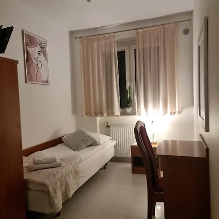 Jola Hotel Września