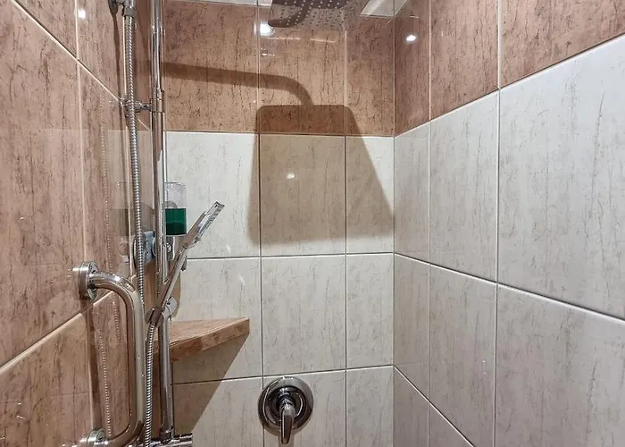 Jola Hotel Września